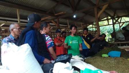 Jatam Gandrung, Cipari, Tambaksari, Majenang dan Kroya, Kunjungi Kandang WanaFarm Jatam Wanareja