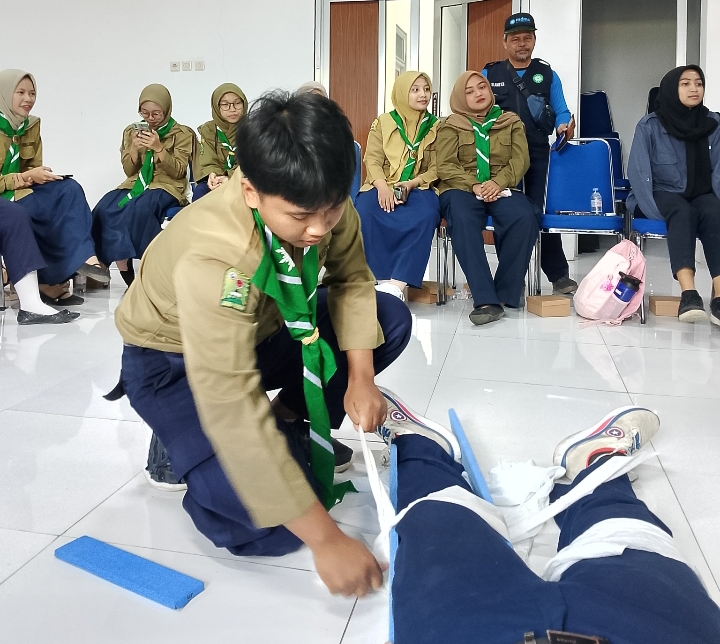 Bekali Skill Bidang Pertolongan Pertama, Kader HW Cilacap Ikuti Latihan Medical Fast Responder