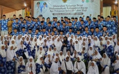 221 Jamaah Calon Haji KBIHU Al Mabrur Pelatihan Manasik